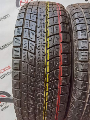 Dunlop Winter Maxx SJ8 R16 215/70