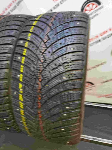 Pirelli Ice Zero 2 R18 245/40