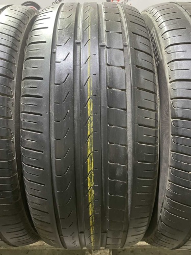 Pirelli Cinturato P7 R17 215/45