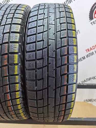 Yokohama Ice Guard IG30 R16 215/60