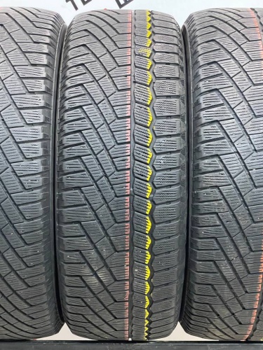 Continental Cross Contakt Viking R 18 225/55
