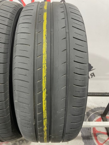 Yokohama BluEarth-Es ES32 R17 215/55