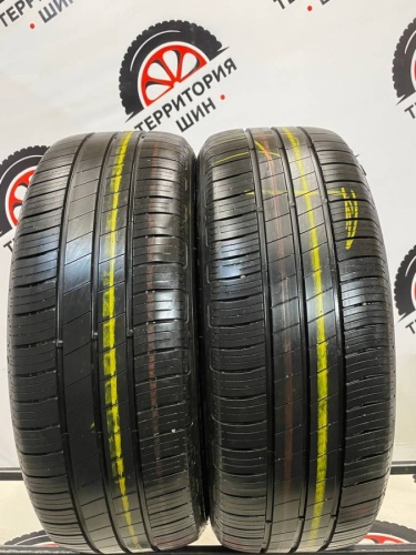 GoodYear Efficient Grip Performance  R17  215/55