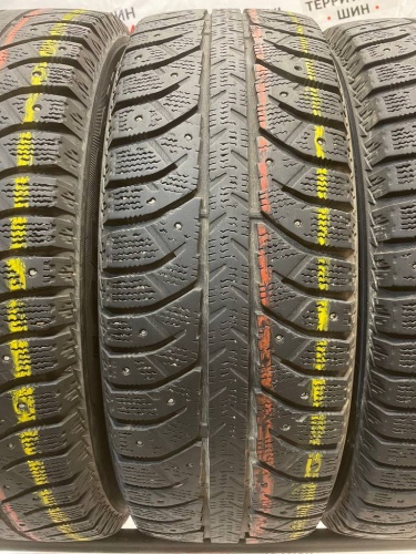 Bridgestone Ice Cruiser 7000 R17 215/60