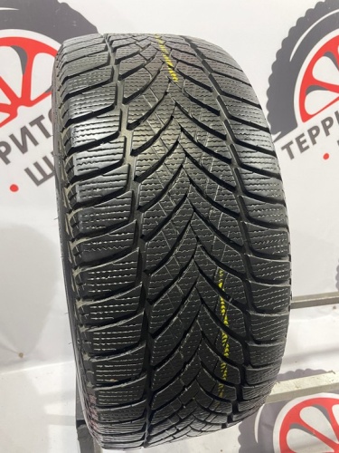 Goodyear UltraGrip Ice 2 R17 235/45