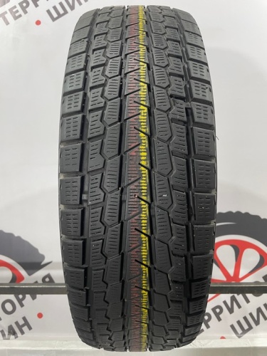 Yokohama Ice Guard G075 R16 215/70