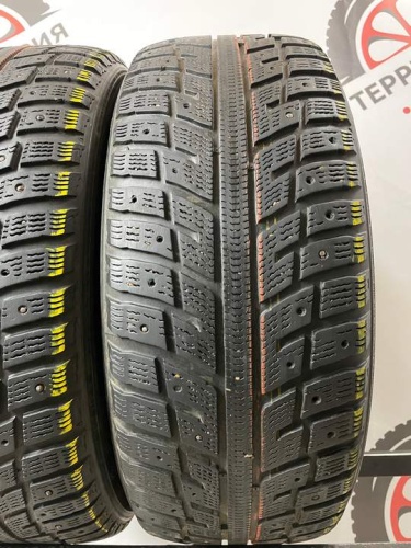 Kumho Izen KW-22 R17 225/55
