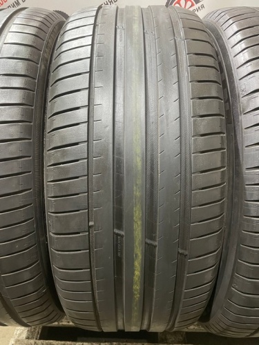 Michelin Pilot Sport 4 SUV R21 275/50