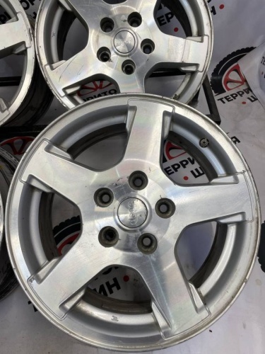 Литые JEEP R17 5x127 цо71.5 et50 7j