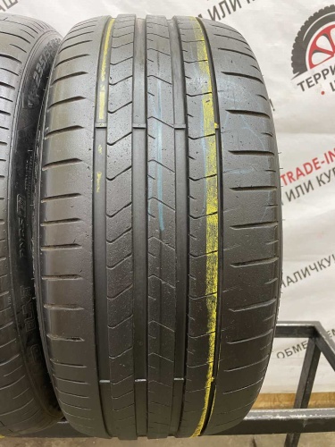 Pirelli P Zero 235/35 R20 92Y