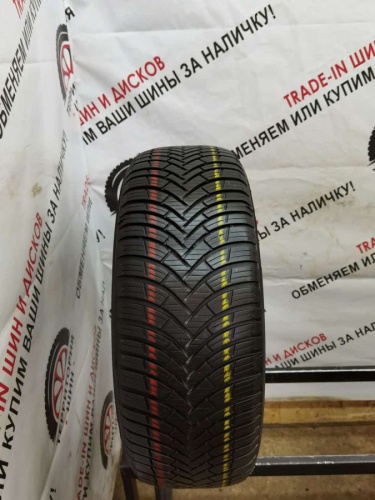 Kleber Quadraxer 2 215/60 R16 99H