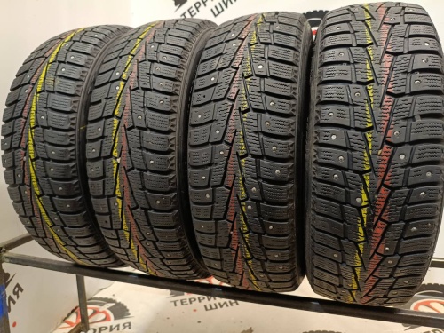 Roadstone Winter Guard WinSpike 185/60/14