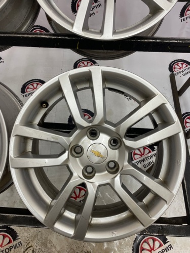 Шевроле Литье R16 6J ЦО56.6 5*105 ЕТ39