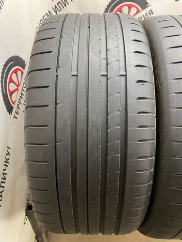 Goodyear F1 assymetric2 R21 285/40
