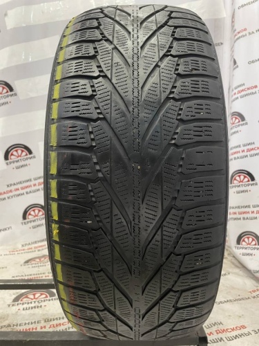 Nokian Tyres Hakkapeliitta R2 SUV  R18 235/55