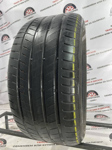 Bridgestone Alenza 001 RFT 205/55 R16