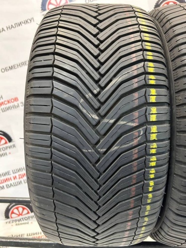 Michelin CrossClimate + R19	245/40