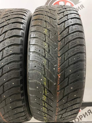 Nokian Hakka 8 R17 235/65