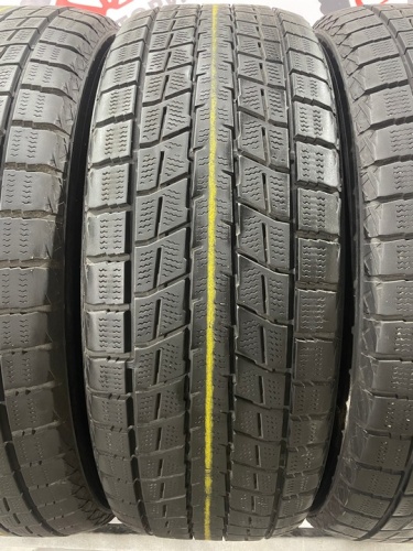 Dunlop Winter Maxx SJ8 R20 235/55