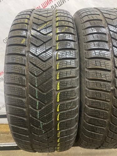 Pirelli Winter Sottozero3 R19 235/45 99V