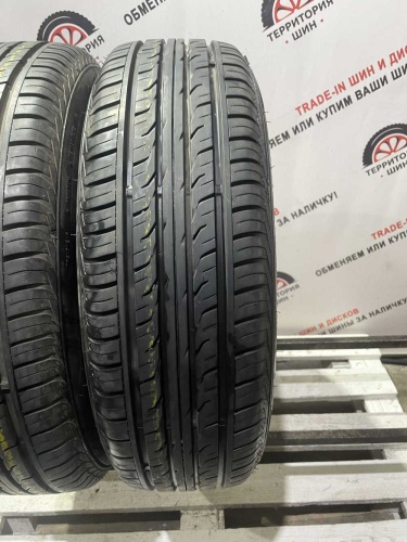 Dunlop Grandtrek PT3 R18 225/65