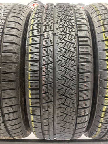 Triangle SnowLink R19	225/55