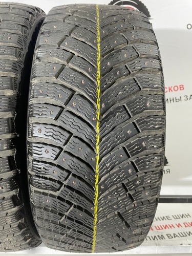 Michelin X-Ice North 4 R18 235/45