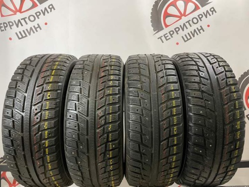 Kumho KW22 R16 215/65