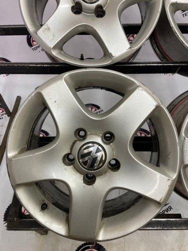 Литье VW 5*130 R17 ЦО71,5 ЕТ55 7,5J