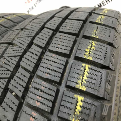 Nankang ESSN-1 Corsafa R16 215/60