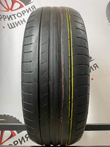 GoodYear Efficient Grip R16 215/65