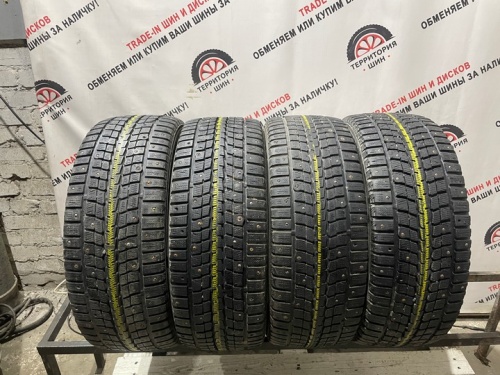 Dunlop SP Winter Ice 01 R16 205/55
