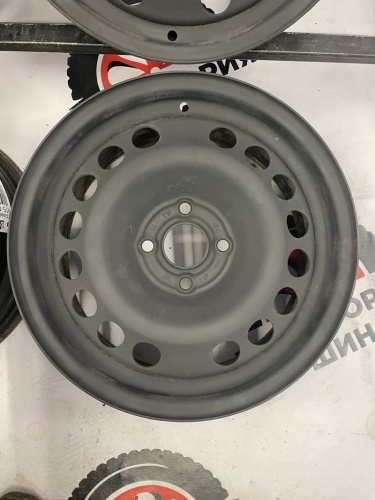 Штампы черные  R15 4х100 ЦО56 ЕТ32 6J