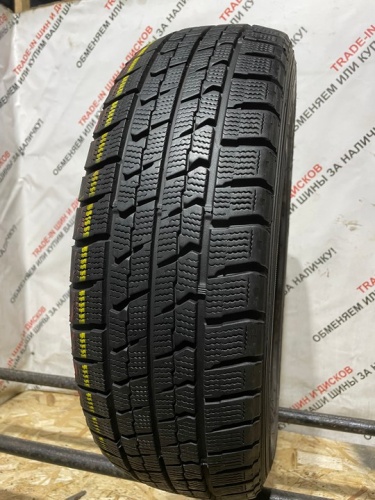 Goodyear UltraGrip Ice Navi Zea 2  R16  20560