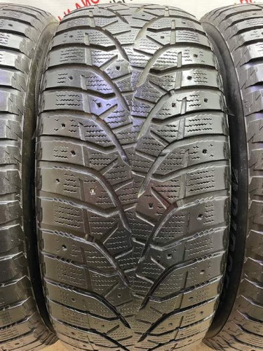 Bridgestone Spike-02 SUV R18 285/60