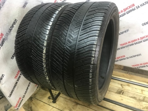 Michelin Latitude Alpin R20 295/40