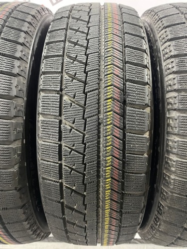Bridgestone Blizzak VRX R16 205/65