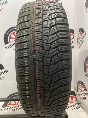 Hankook Winter I*Cept EVO 2 SUV R18 225/60