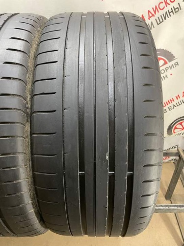 Goodyear F1 assymetric2 R21 285/40