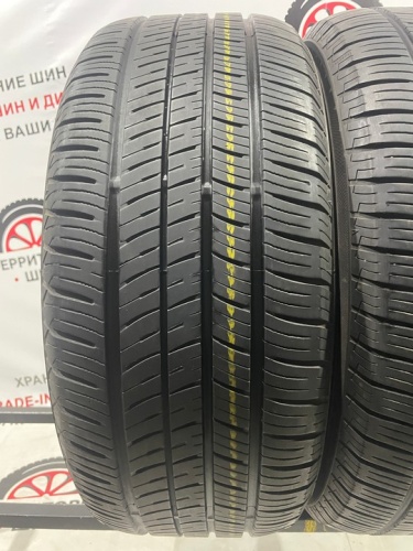 Yokohama Avid Ascend R17 235/55