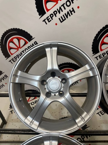 Литье R17 5*112 ET38 ЦО 71 7J