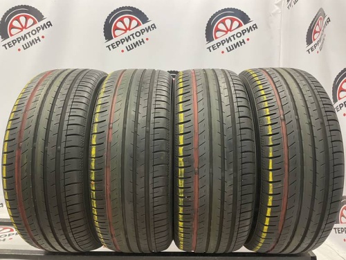 Yokohama BluEarth-GT AE-51 R17 215/45