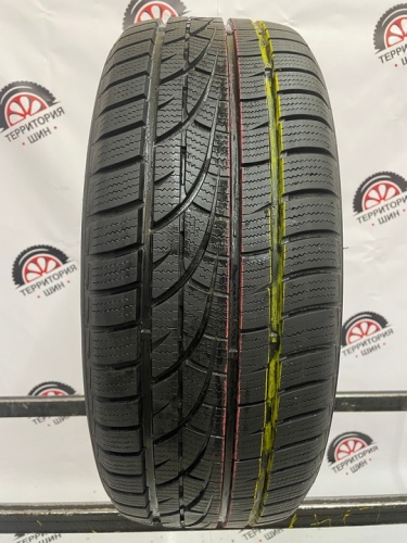 Hankook Winter I*Cept Evo R17 215/55 98V Hankook Winter I*Cept Evo R17 215/55 98V