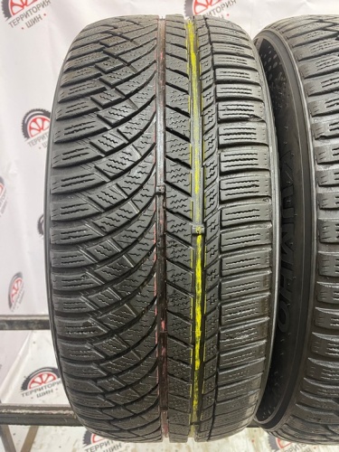 Kumho WinterCraft WP72 R17 235/55 103V
