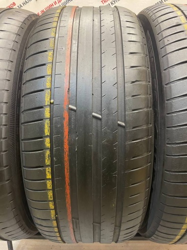 Michelin Pilot Sport 4 SUV R21 275/50