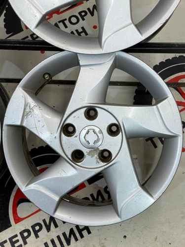 Литье Дастер оригинал R16 5*114,3 ЦО 66,6 ЕТ50 6.5J