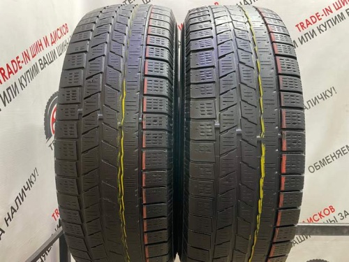 Pirelli ice*snow R16 215/70