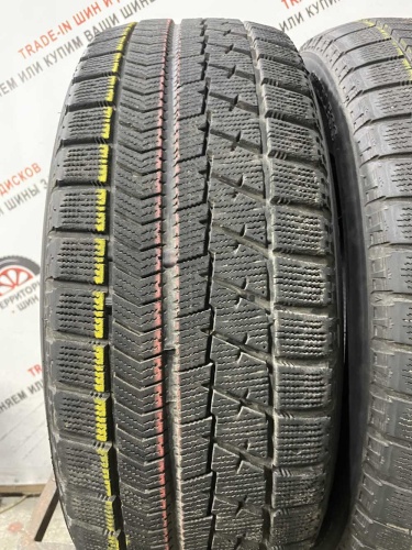 Bridgestone Blizzak VRX R16 215/65