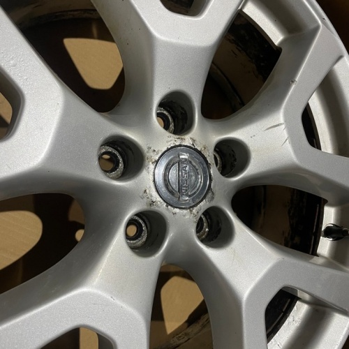 Диски литые Ниссан оригинал R18 5x114.3 ET40 66.1 7J