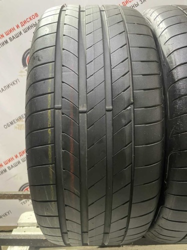 Goodyear Eagle F1 Asymmetric R20 265/45